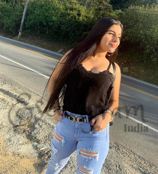 Call Girl Delhi Isha