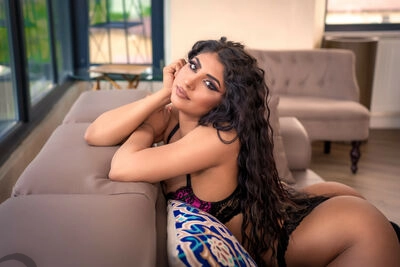 Call Girl Delhi Raquel