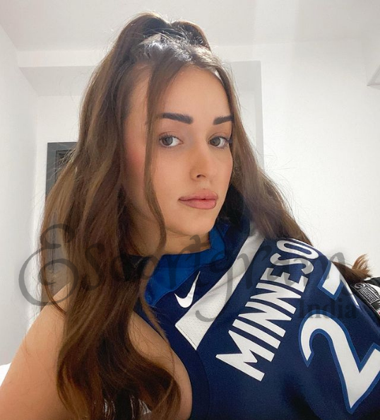 Call Girl Delhi Tracy