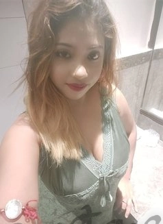 Call Girl Delhi Aadilakshmi