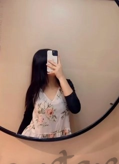 Call Girl Delhi Aaradhya