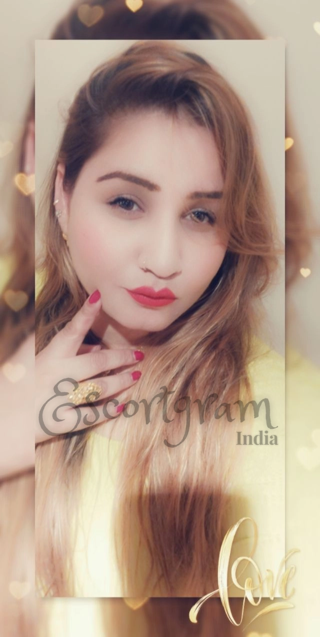 Call Girl Delhi Aditi