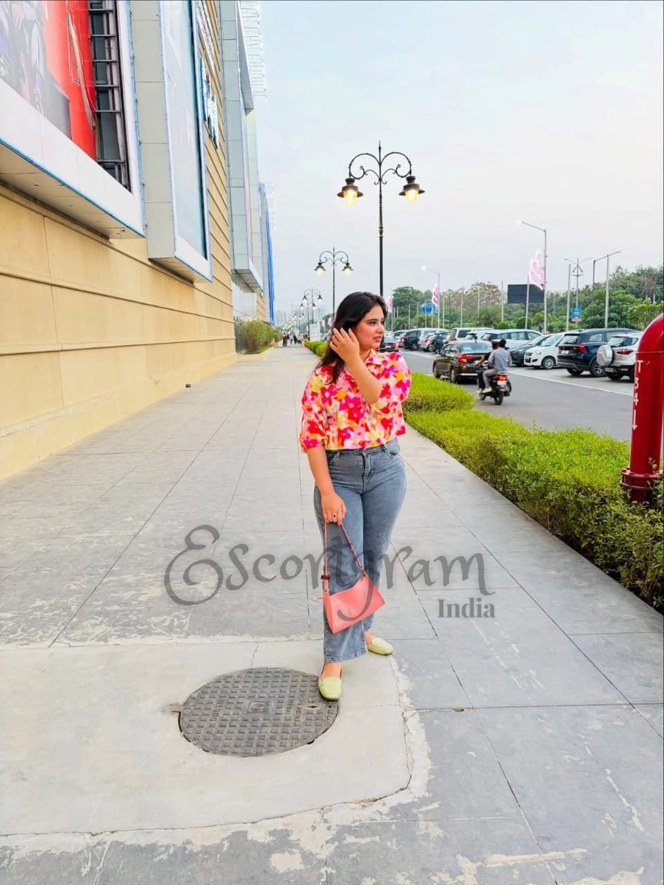 Call Girl Delhi Amisha