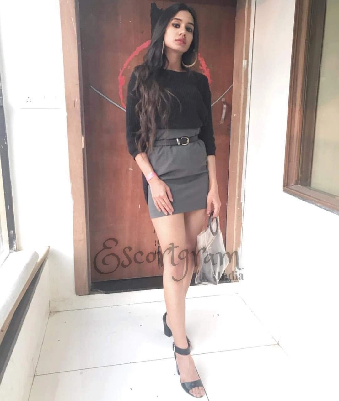 Call Girl Delhi Aerocity Girl