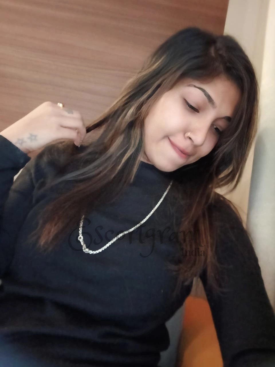 Call Girl Delhi Akavya Mehra