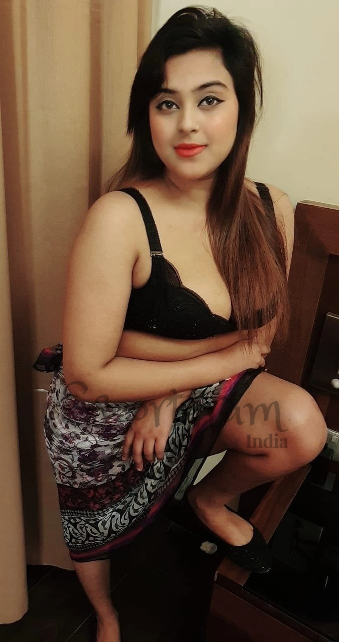 Call Girl Delhi Alisha