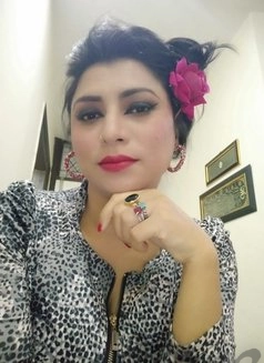 Call Girl Delhi Alisha Singh