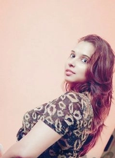 Call Girl Delhi Aliya