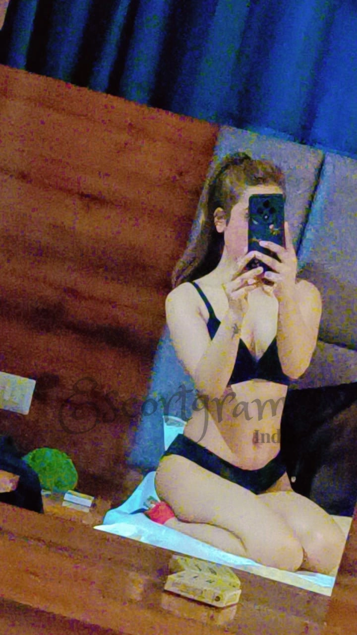 Call Girl Delhi - Aliya