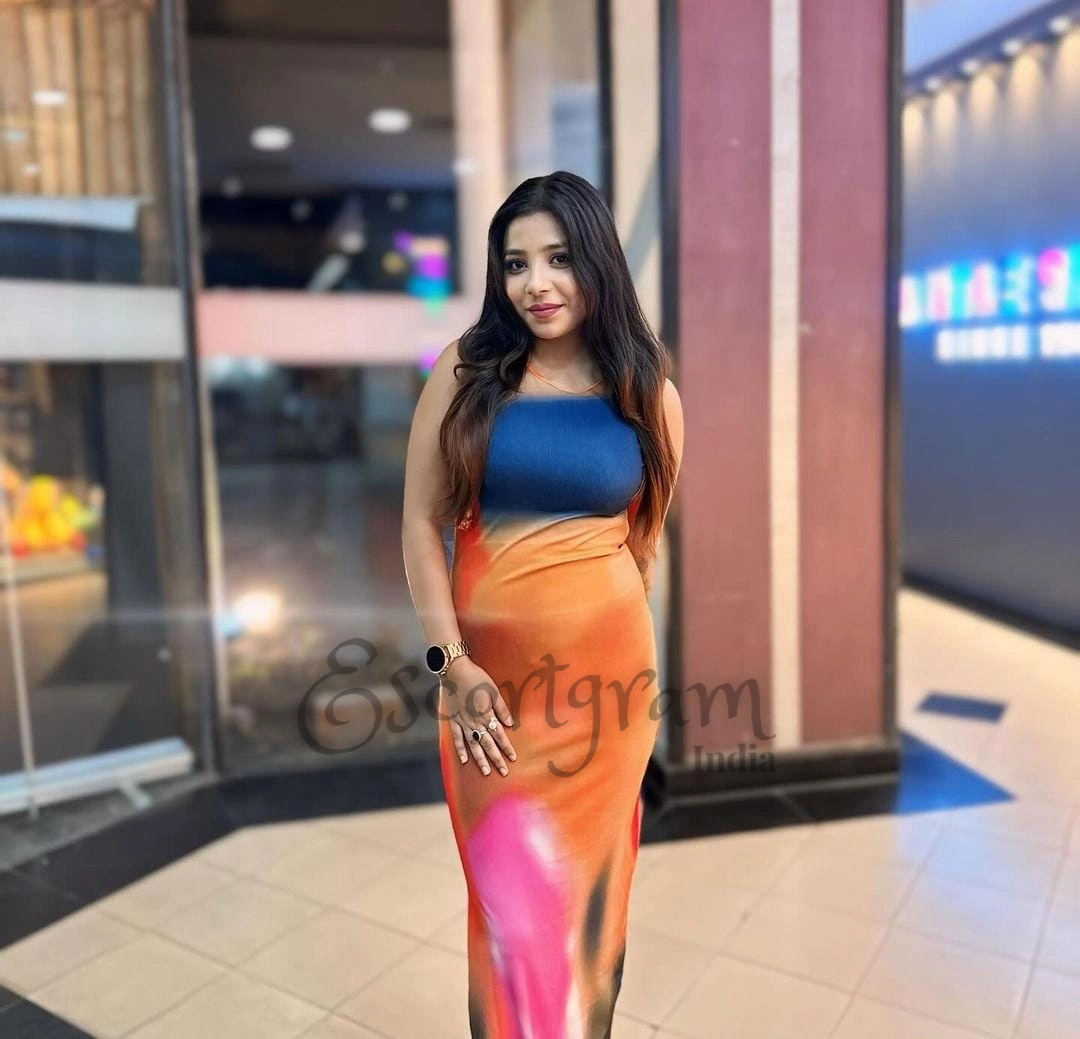 Call Girl Delhi Anika