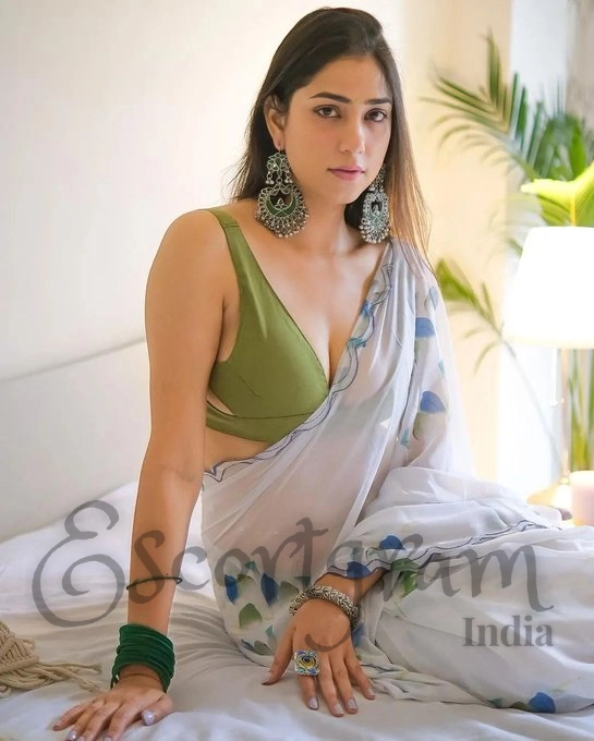 Call Girl Delhi Arohi Escort