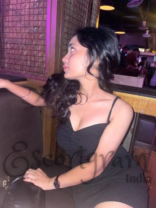 Call Girl Delhi Dikshita