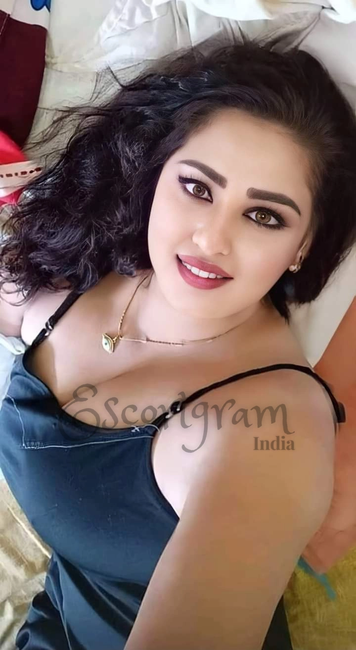 Call Girl Delhi - Call Girls In Rajouri Garden