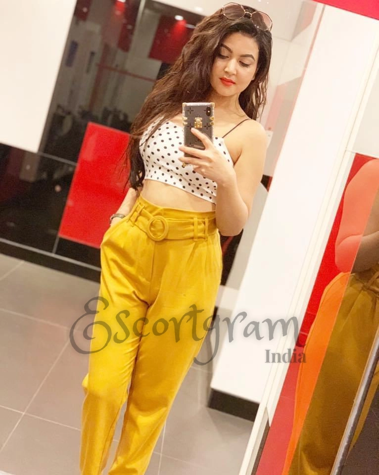 Call Girl Delhi - Divya Prajapati