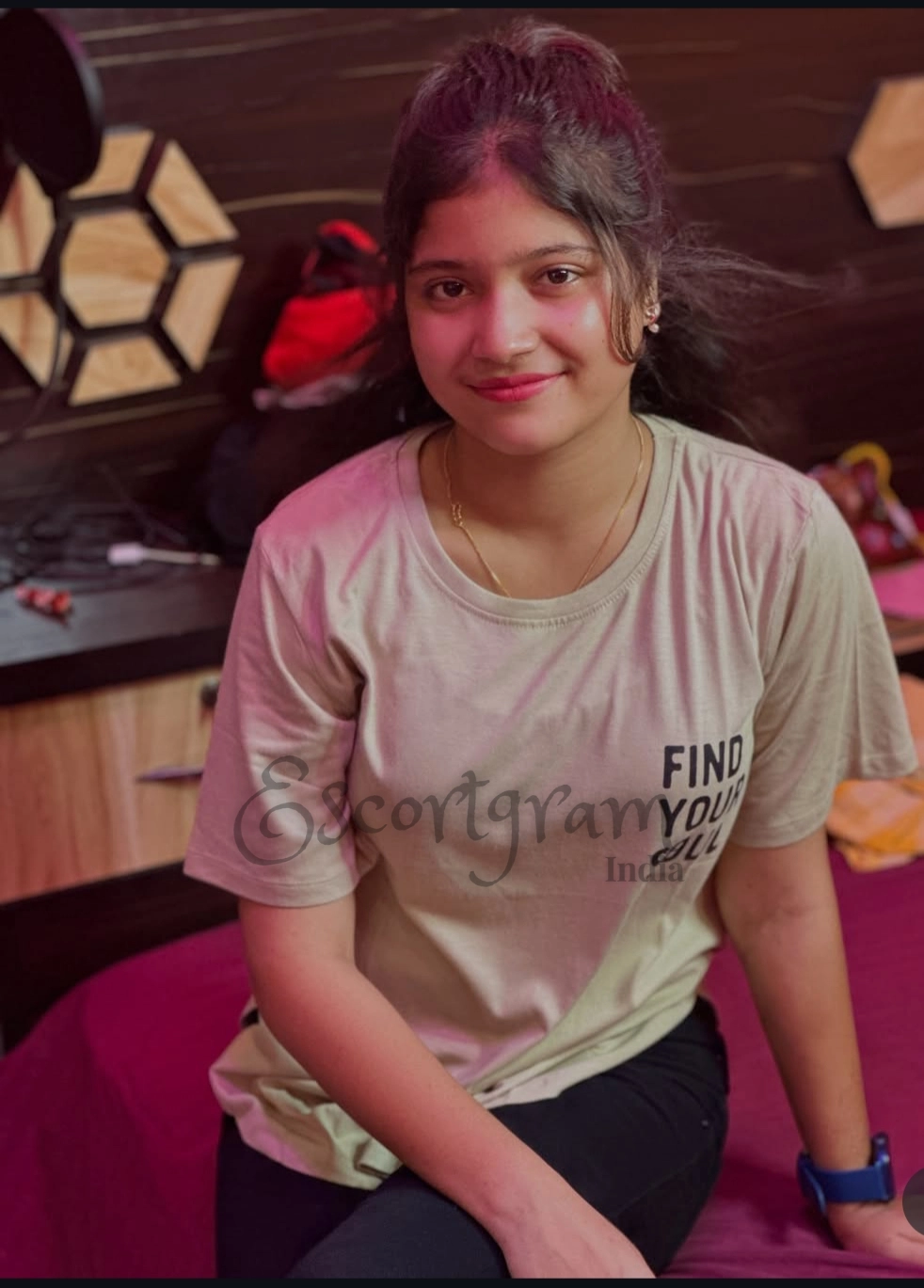 Call Girl Delhi - Divya