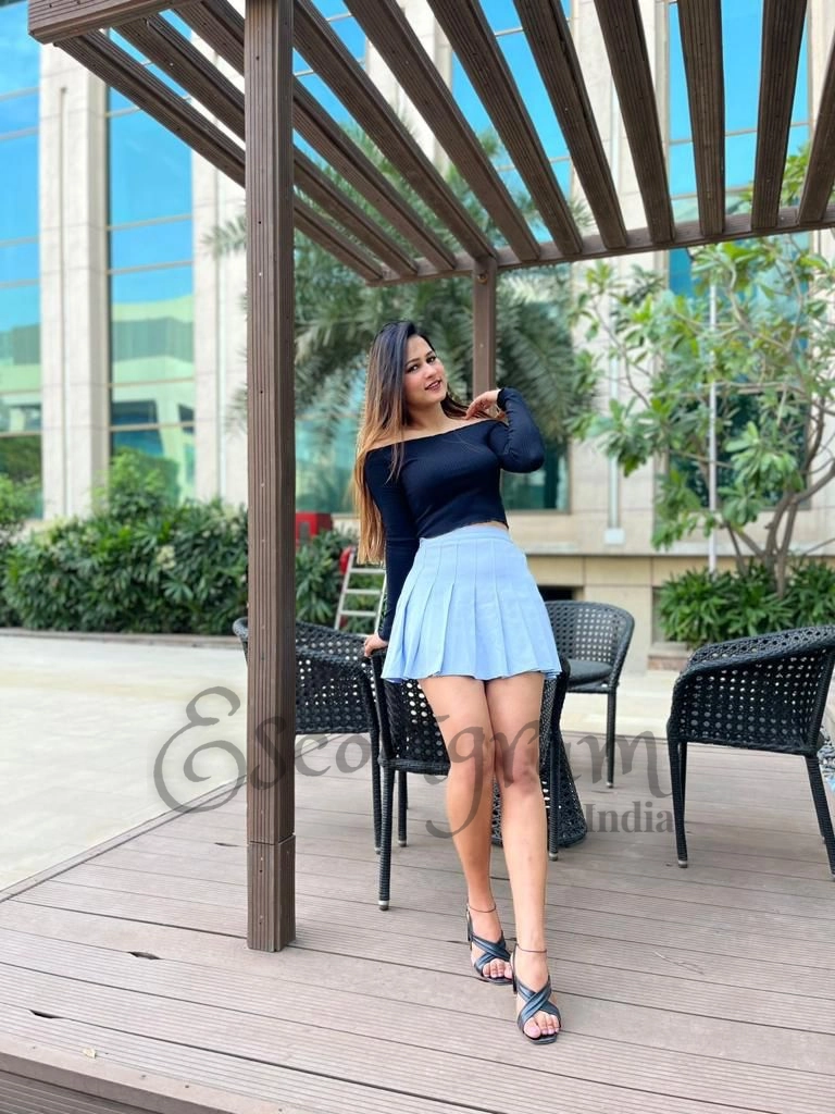 Call Girl Delhi Divya