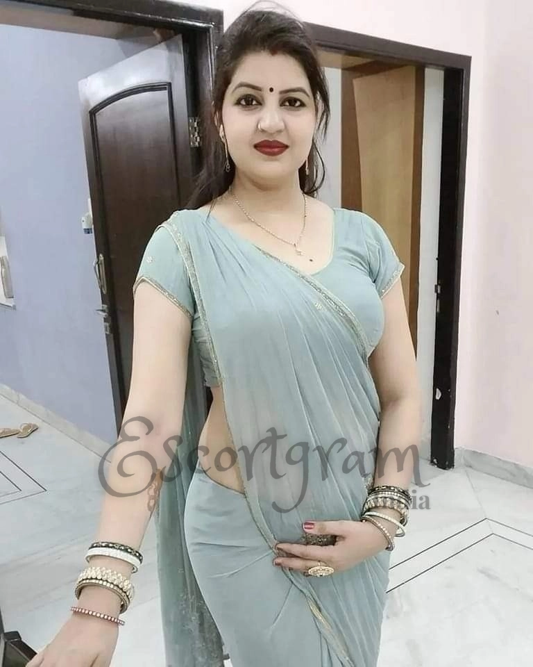 Call Girl Delhi Diya Tripathi