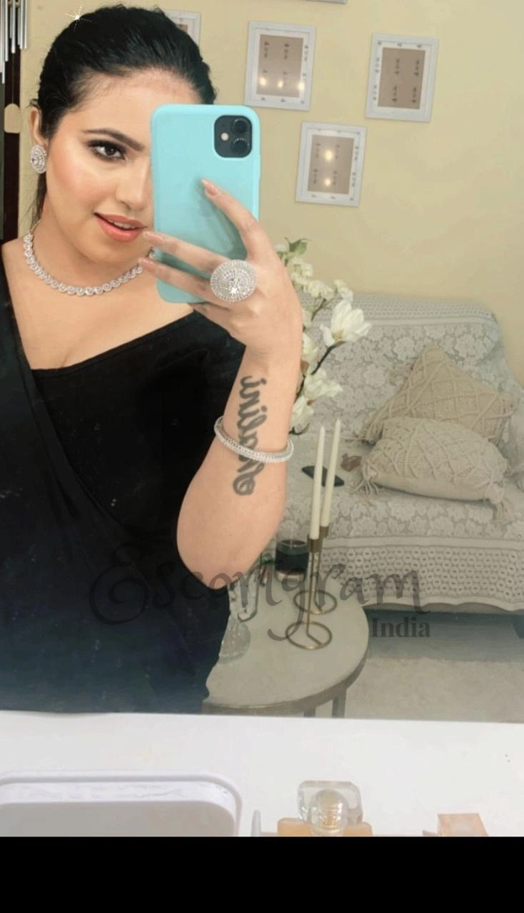 Call Girl Delhi - Garima