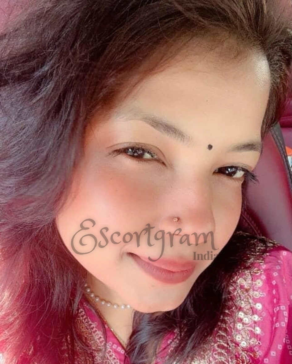 Call Girl Delhi Glory