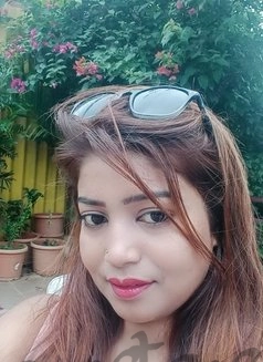 Call Girl Delhi Hemaa