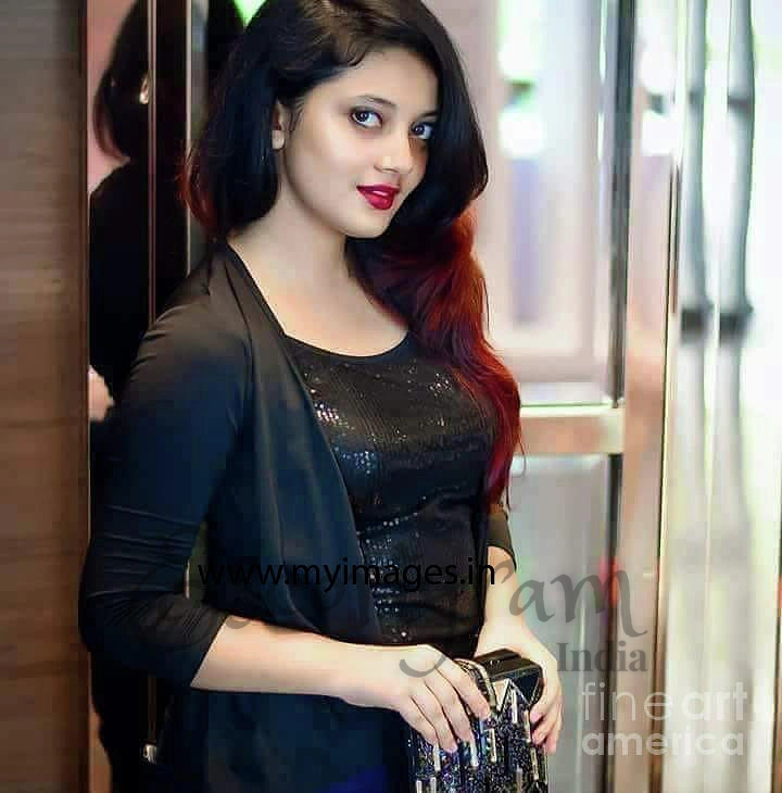 Call Girl Delhi Roshani