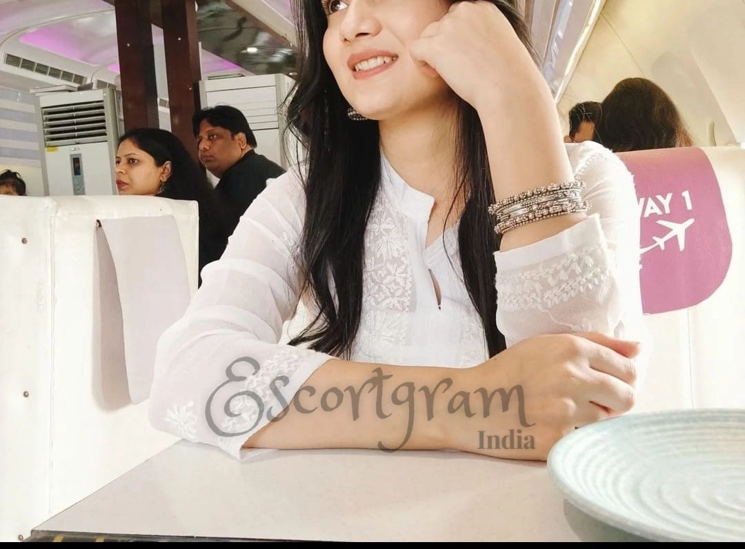 Call Girl Delhi Kamini