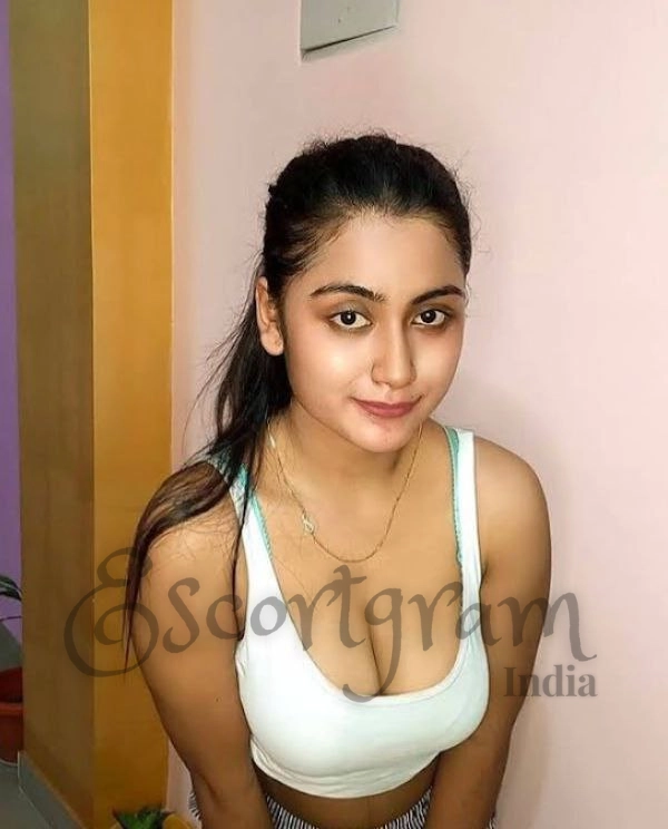 Call Girl Delhi Kamni