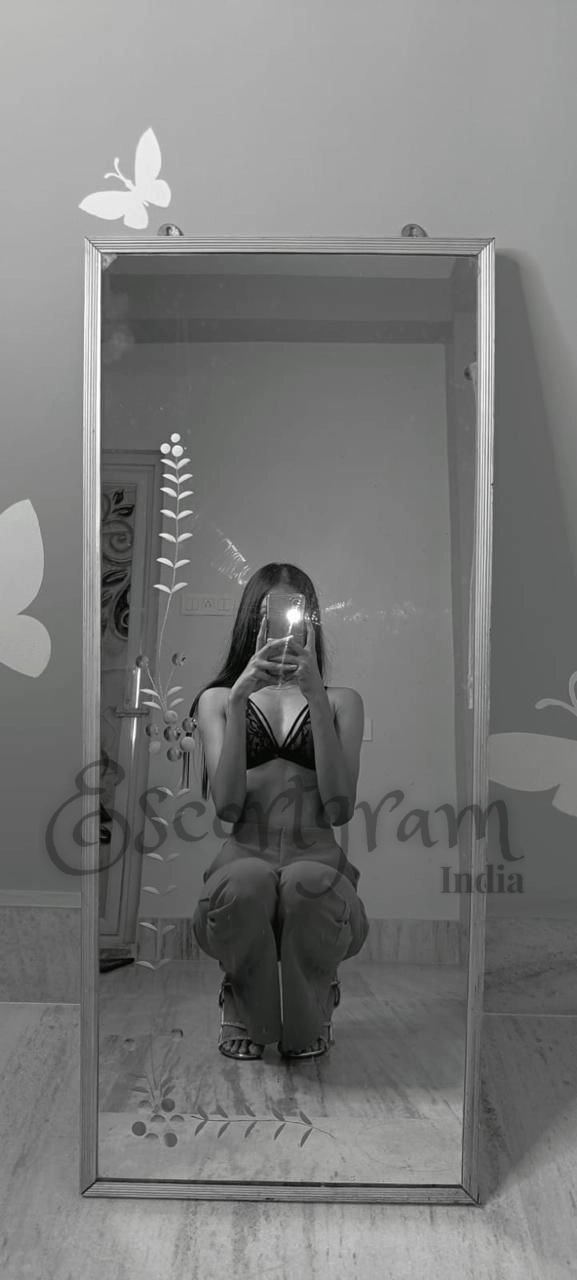 Call Girl Delhi - Lata