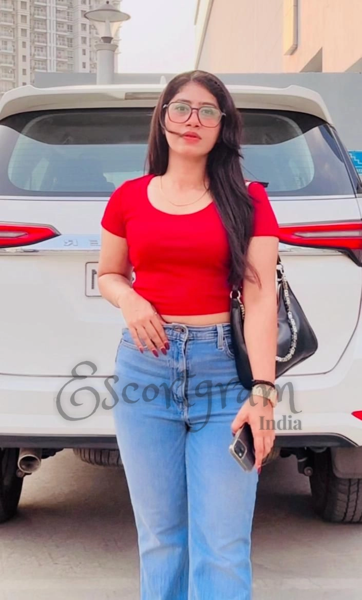 Call Girl Delhi Lavanya