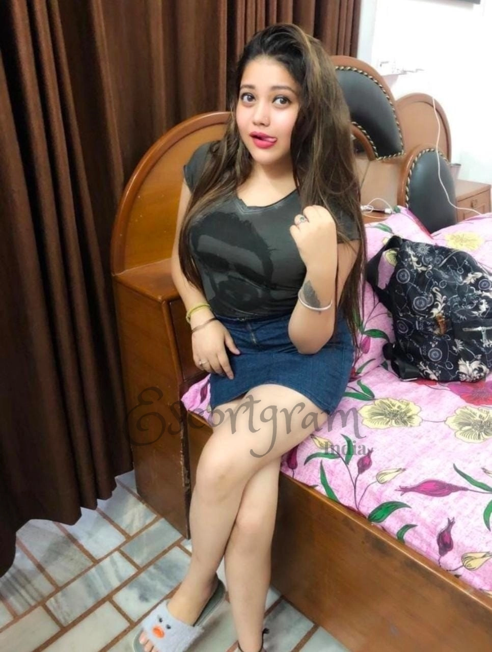 Call Girl Delhi Mahi