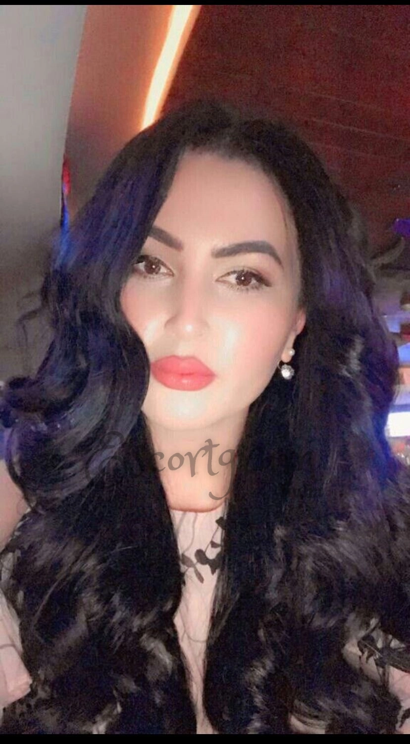 Call Girl Delhi Carolina