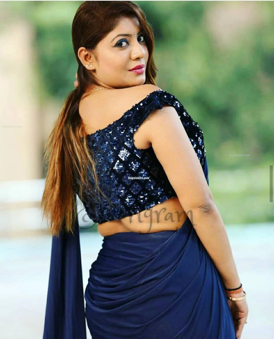 Call Girl Delhi Ishika