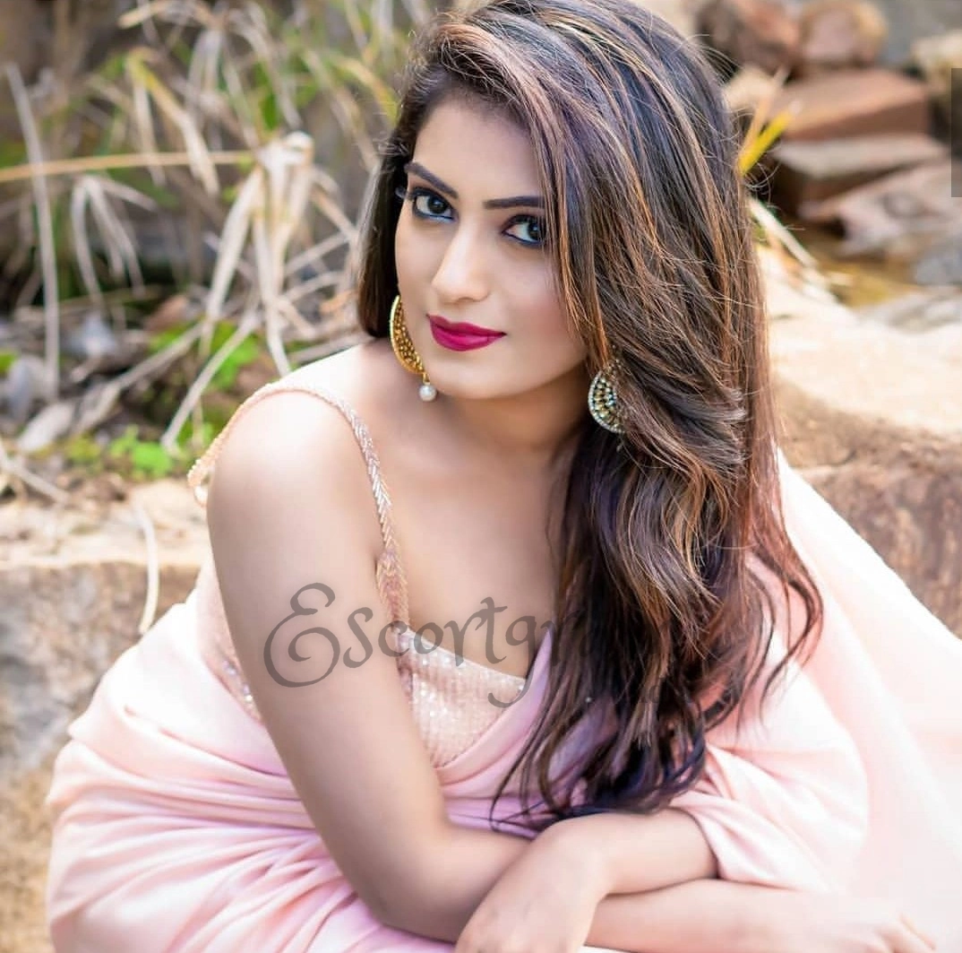 Call Girl Delhi Diya Sharma