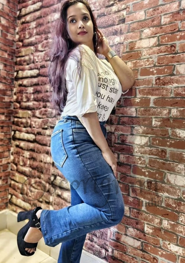 Call Girl Delhi Neha R
