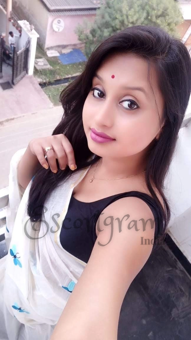 Call Girl Delhi Niharika