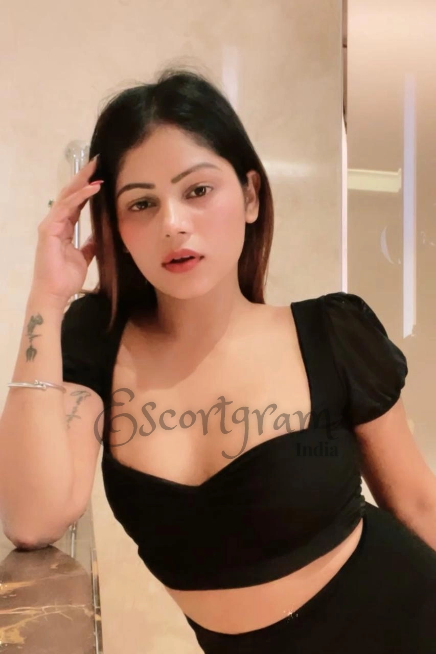 Call Girl Delhi Pooja