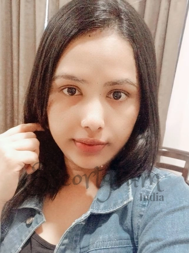 Call Girl Delhi Pooja