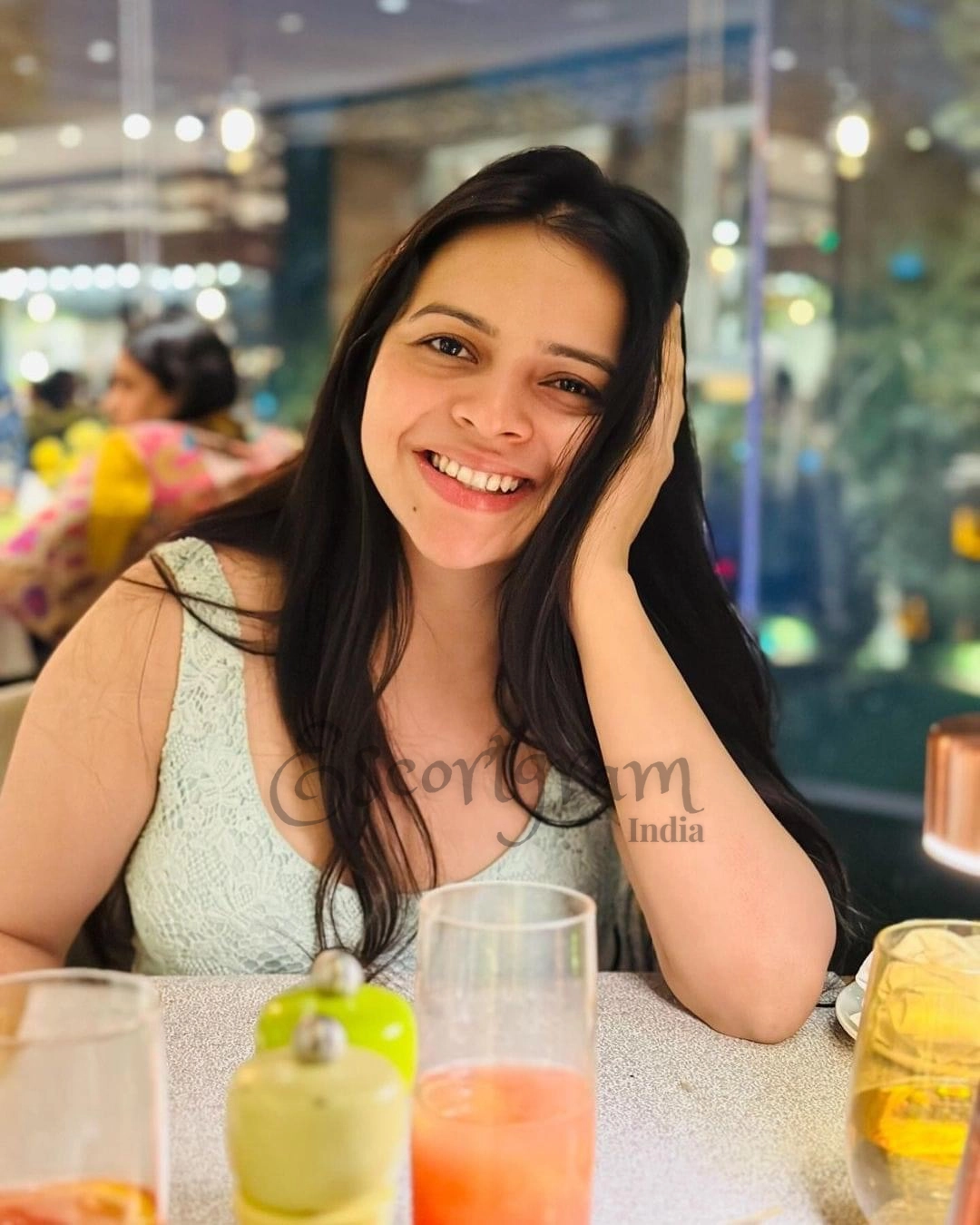 Call Girl Delhi Poonam