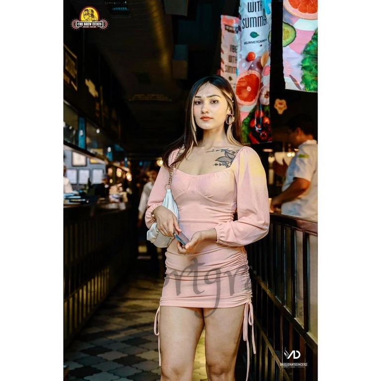 Call Girl Delhi Preeya