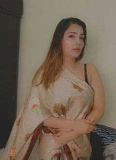 Call Girl Delhi Rachna