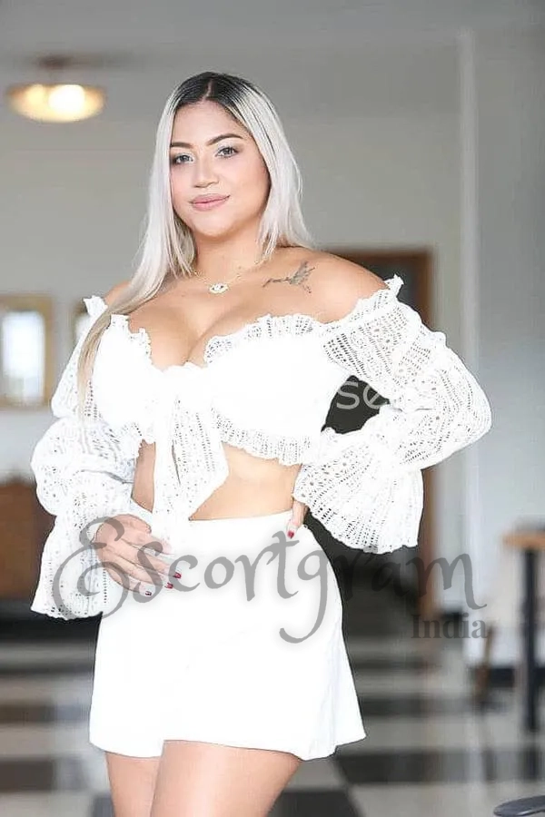 Call Girl Delhi Rasmi