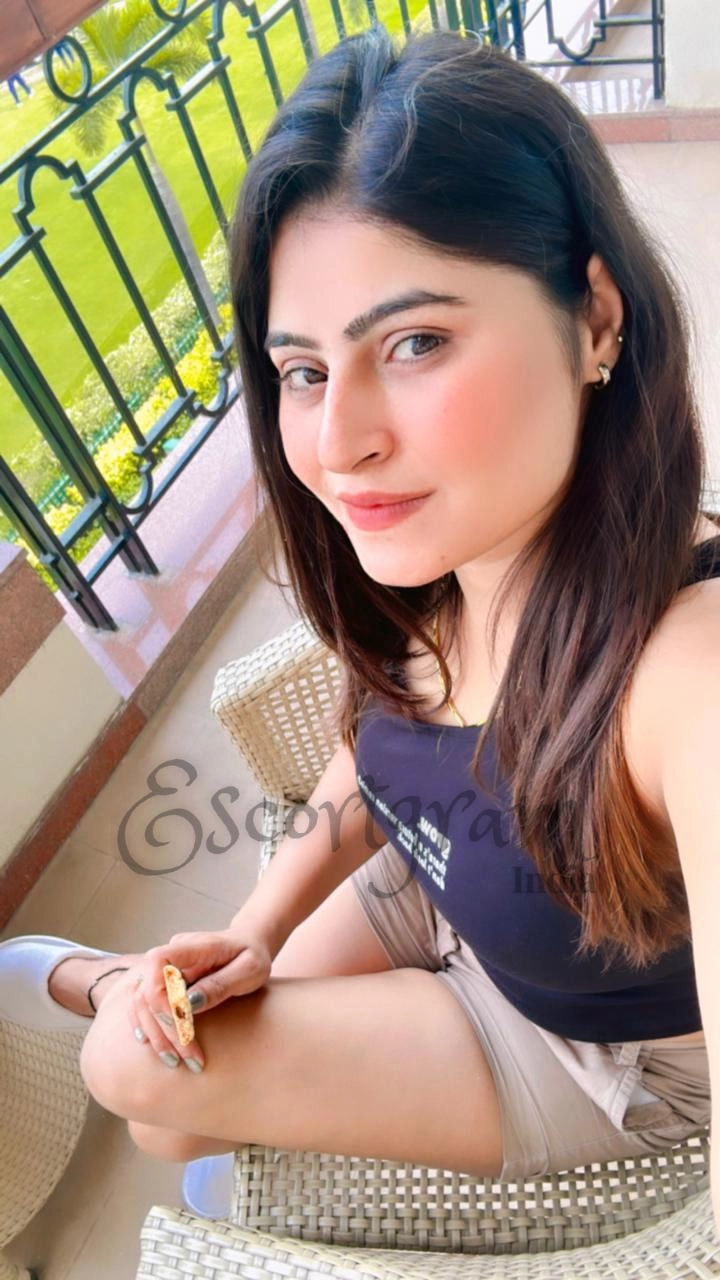 Call Girl Delhi - Rasmi