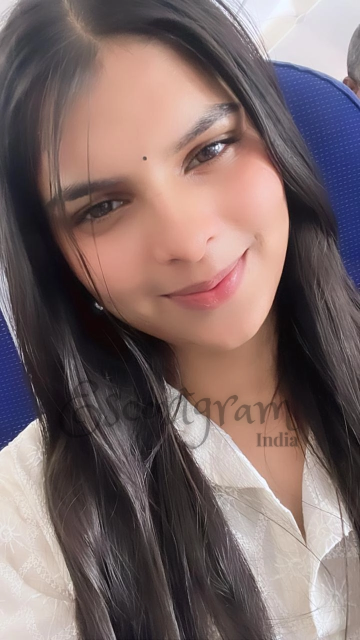 Call Girl Delhi Reena