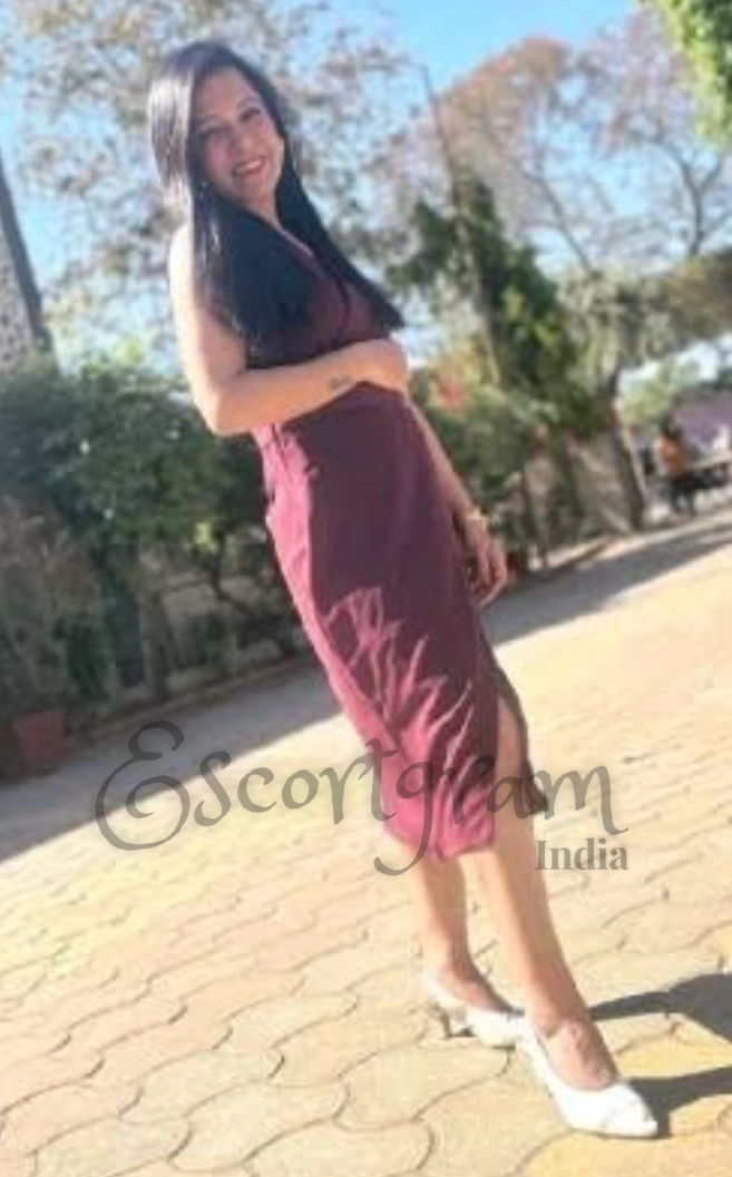 Call Girl Delhi Roma Kukreja