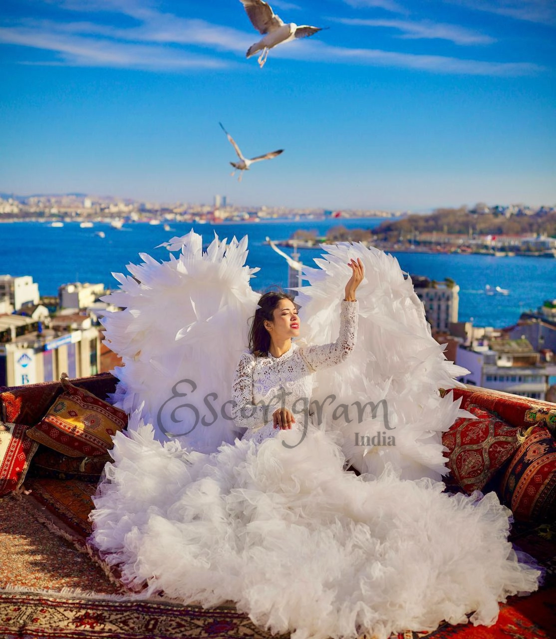 Call Girl Delhi Roshani