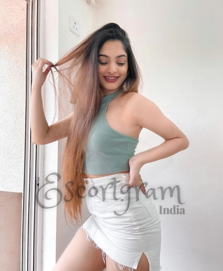 Call Girl Delhi - Roshni