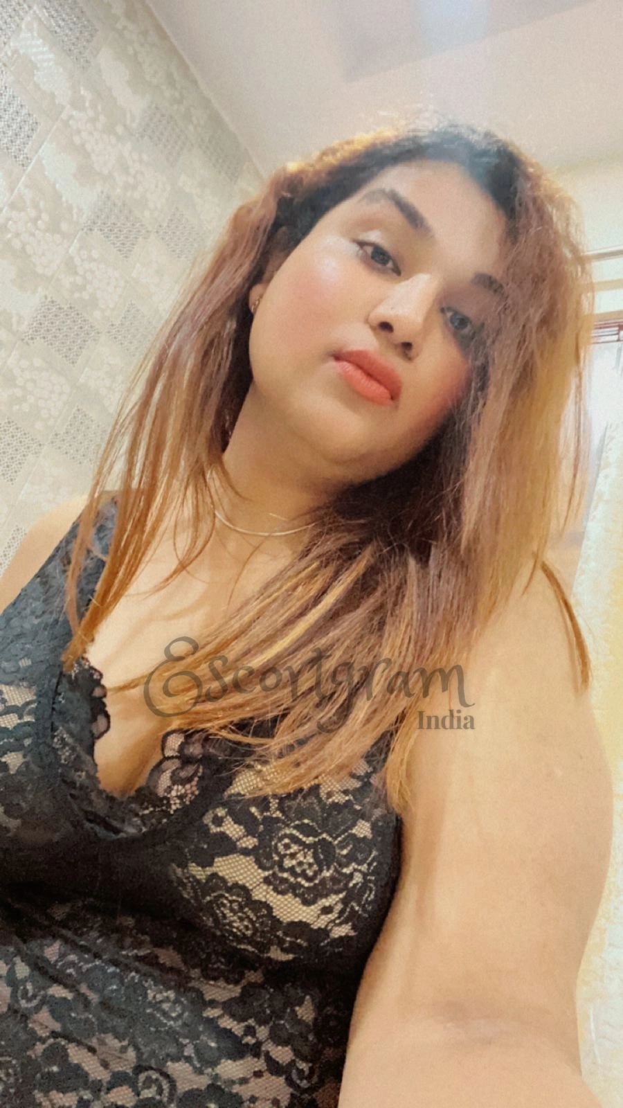 Call Girl Delhi Royal Plaza