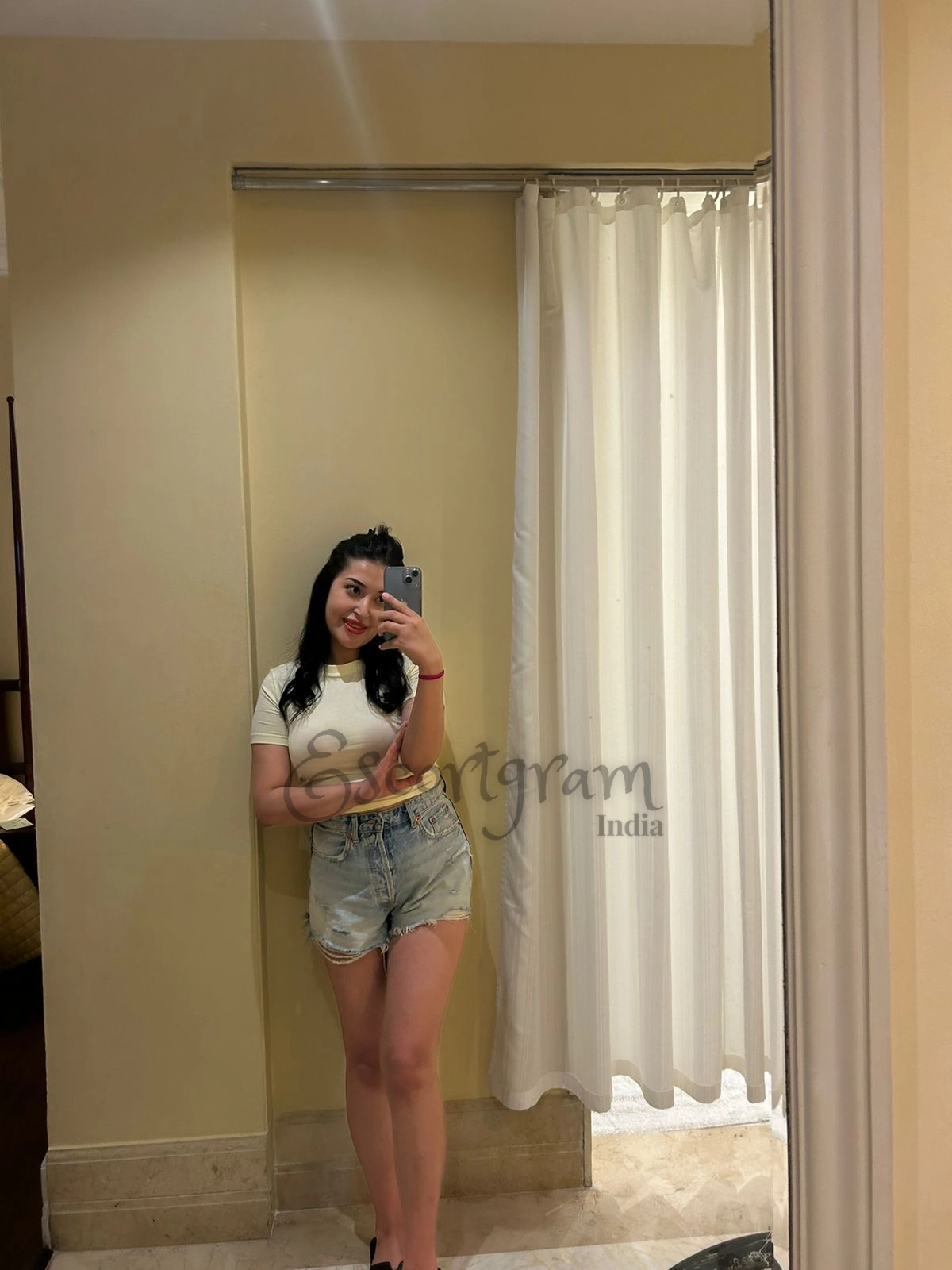 Call Girl Delhi Rubina