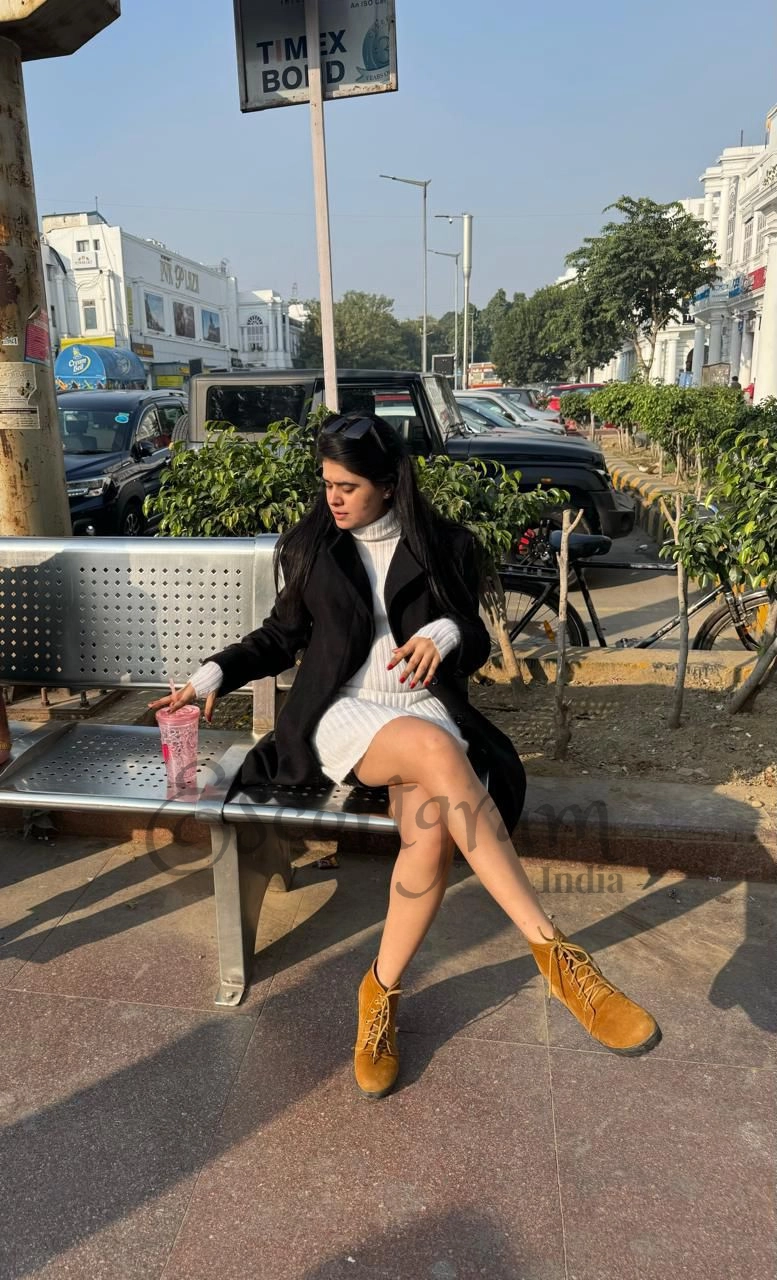 Call Girl Delhi Sakshi
