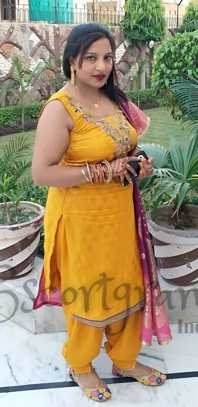 Call Girl Delhi Salni